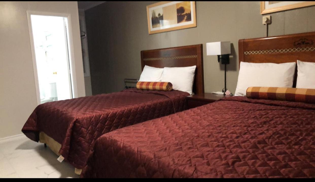 Traveller'S Motel Parry Sound Bagian luar foto